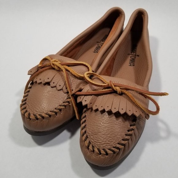 Minnetonka Shoes - Minnetonka Women's Butter Kiltie Moccasin Tan
